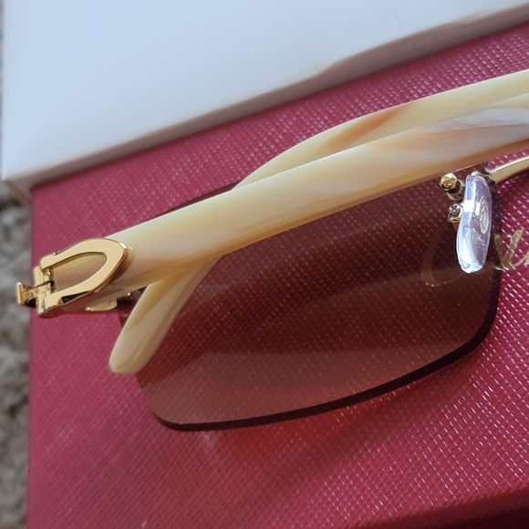 Cartier - Picture 3 of 8